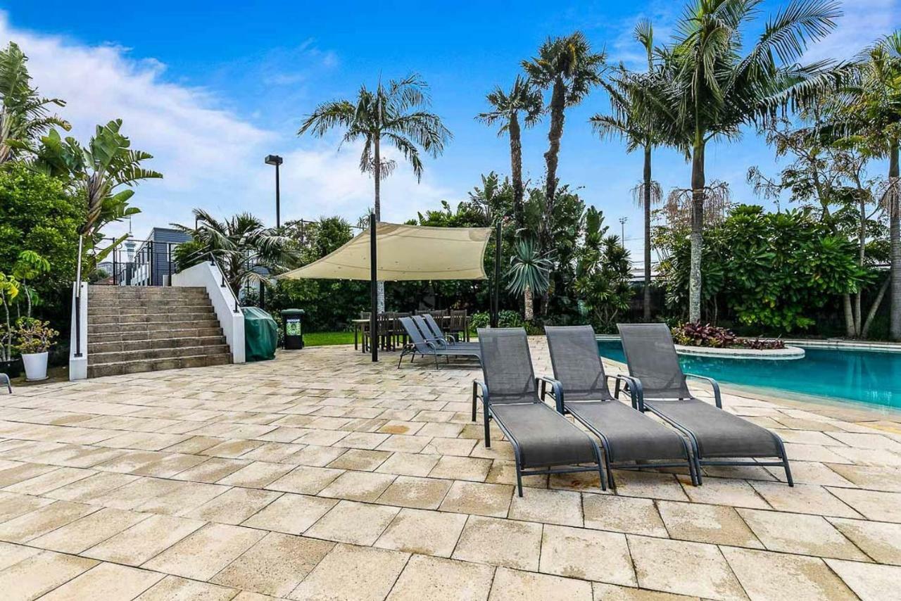 One Bedroom Apartment - Pool, Gym & Tennis Courts! Оукланд Екстериор снимка